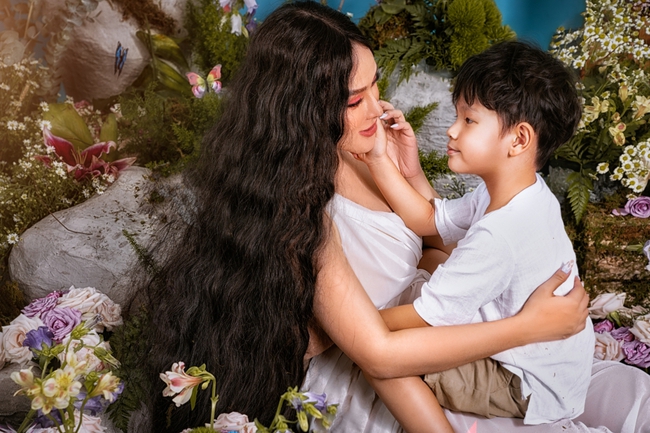 Bụng bầu vượt mặt, Thu Thủy vẫn gợi cảm hết mức nhờ màn khoe vòng 1 căng đầy quyến rũ - Ảnh 5.