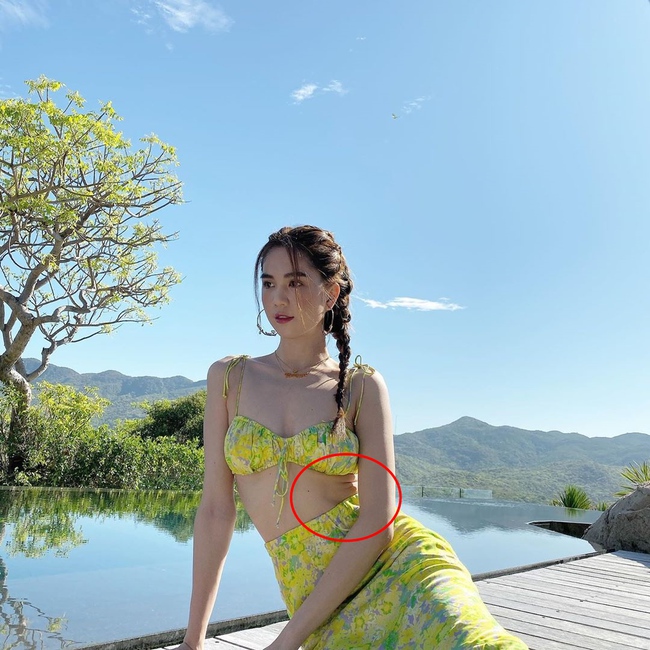 Khoe khoảnh khắc gợi cảm nhưng Ngọc Trinh lại "bẽ mặt" vì lộ khuyết điểm này - Ảnh 2.