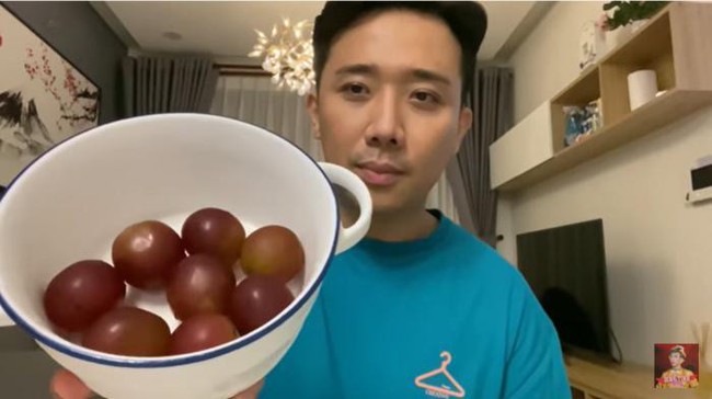 Review chùm nho 11 triệu, Trần thành được Quỳnh Trần JP mời sang Nhật thưởng thức tiếp, dân mạng thích thú "hóng" cả hai xuất hiện cùng một vlog - Ảnh 3.