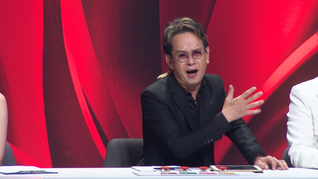 Bảo vệ thí sinh có giọng hát "khủng", Đức Huy không ngại “bẻ” Giang Hồng Ngọc trên sóng truyền hình  - Ảnh 6.