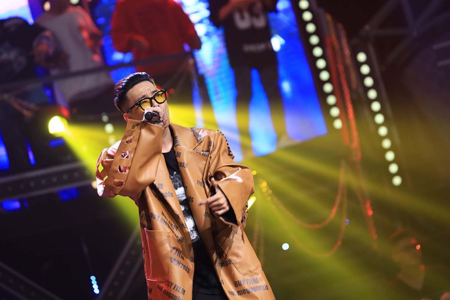 "Rap Việt": Ricky Star tạo nên cơn "địa chấn", nhận cùng lúc 4 Nón Vàng danh giá với câu chuyện ma mị "Bắc Kim Thang" - Ảnh 13.