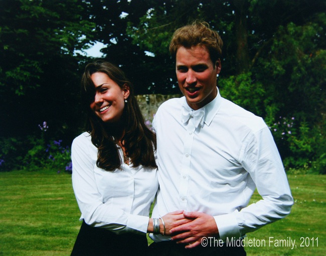 Từ thời hẹn hò, Công nương Kate đã lên đồ "tâm đầu ý hợp" và sành điệu cả đôi với ông xã - Ảnh 4.