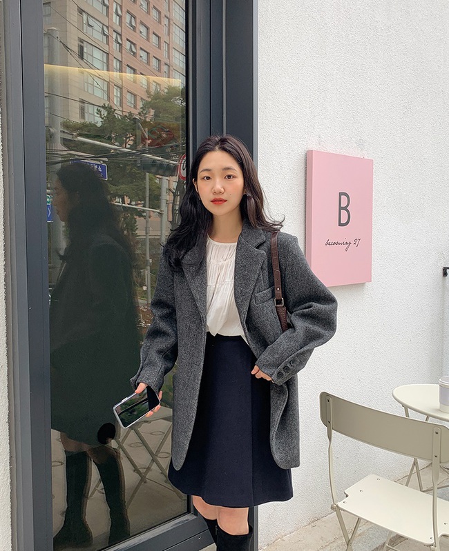 12 cách diện blazer   chân váy khiến ai cũng phải trầm trồ khen bạn mặc đẹp - Ảnh 13.