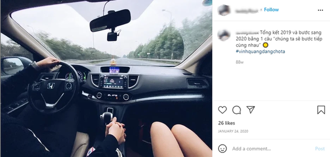 MC trẻ nhất VTV khoe ảnh "chốt đơn" với bạn trai Giám đốc, vậy là có người "sắp theo chồng bỏ cuộc chơi"?  - Ảnh 2.
