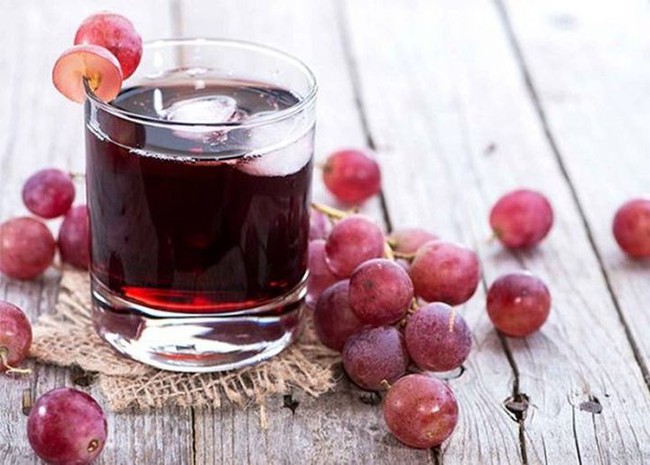 9 tác dụng thần kỳ của quả nho không phải ai cũng biết, tuy nhiên 4 người này cấm kỵ ăn - Ảnh 2.