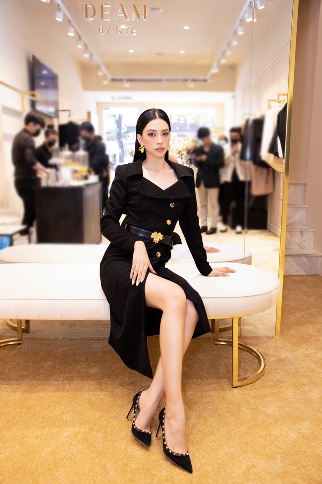 Con gái Trà Ngọc Hằng "giật spotlight" tại sự kiện thời trang, đến cả Ngọc Trinh hay Hoa hậu Tiểu Vy cũng không hot bằng - Ảnh 3.