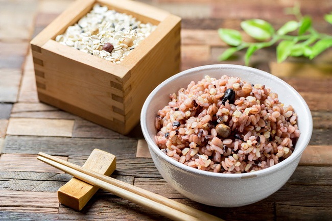 Không tốn tiền mua thuốc, người Nhật có cả kho món ăn truyền thống giúp tăng đề kháng cực nhanh, càng ăn càng ít bệnh tật, sống thọ trăm tuổi không có gì mà lạ - Ảnh 7.