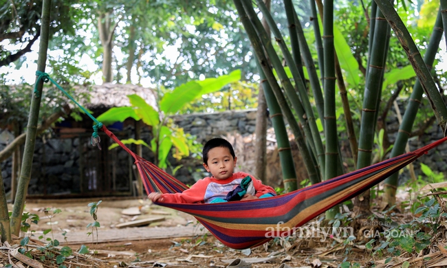 Trường Maya và câu chuyện về những đứa trẻ lấm lem hạnh phúc - Ảnh 2.