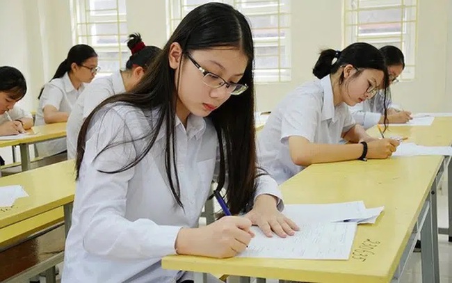 Chia sẻ của Thạc sỹ quản lý giáo dục: "Vì sao tôi ủng hộ quy định mới về nguyện vọng tuyển sinh vào lớp 10 tại Hà Nội?" - Ảnh 1.