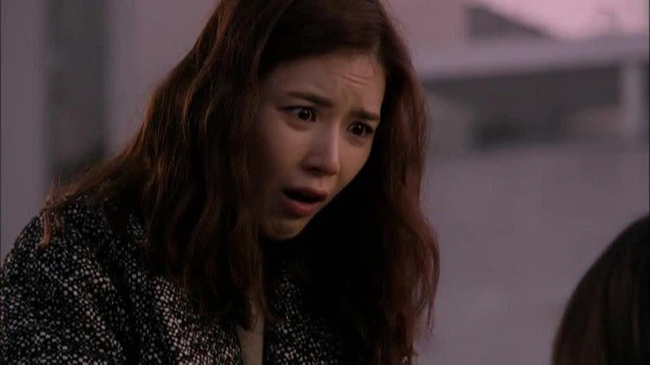 Nghỉ việc một tháng không lương để đi chăm sóc em dâu, nào ngờ tôi tự biến thành người giúp việc cho em ấy và gánh thêm khoản nợ "khủng" trên vai - Ảnh 1.