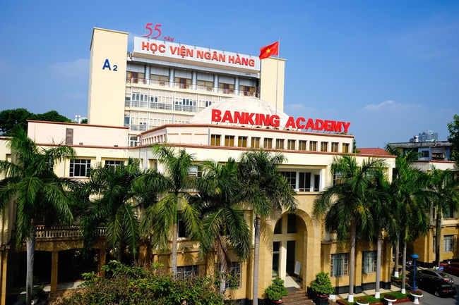 Nếu không có gì thay đổi, các trường đại học sau tại Hà Nội có thể cho sinh viên đi học lại từ ngày 15/3 và 22/3 - Ảnh 2.