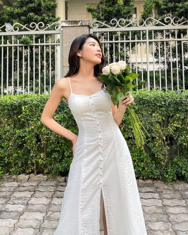 12 mẫu váy hai dây diện đẹp từ đi chơi đến đi biển, nhìn giá chỉ từ 240k mà muốn "rinh" hết về nhà - Ảnh 11.
