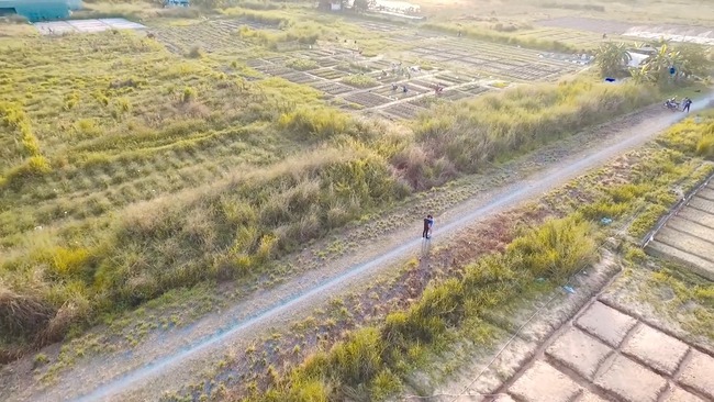 Ngôi trường ở TP. HCM nghe tên thì siêu bình dân nhưng được mệnh danh là phim trường của những MV triệu view - Ảnh 2.