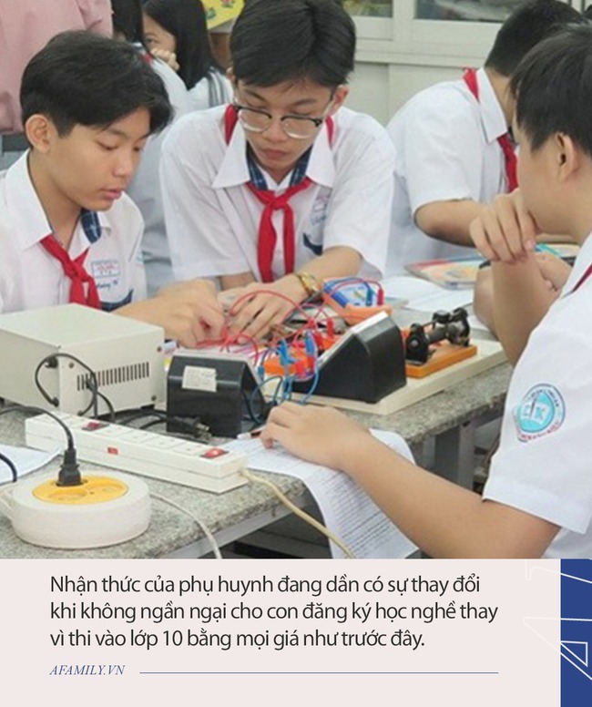 Thi vào 10 "căng như dây đàn", nhiều phụ huynh chuyển hướng cho con "học kép": Sau 3 năm vừa có bằng THPT vừa có nghề kiếm việc được ngay, liên thông dễ trong lòng bàn tay - Ảnh 1.