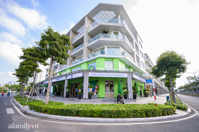 Bên trong tổ hợp giáo dục đầu tiên tại Việt Nam: Không gian 5 sao, thư viện xịn xò, khu trải nghiệm thực tế ảo hiện đại hoàn toàn miễn phí - Ảnh 1.