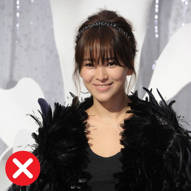 Nhan sắc của Song Hye Kyo trong 25 năm qua: Đỉnh cao nhan sắc tuổi 39 nhưng vẫn đôi lần bị dìm sắc chỉ vì kiểu tóc "éo le" - Ảnh 6.