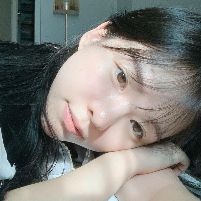 Nghỉ ở nhà, chị em tranh thủ "độ" lại làn da thêm mịn đẹp với 5 bước skincare nhàn tênh - Ảnh 3.