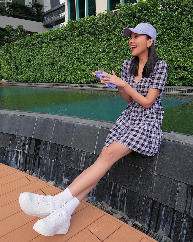 sneaker trắng thanh hằng - Ảnh 7.