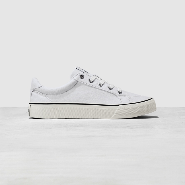 sneaker trắng thanh hằng - Ảnh 16.