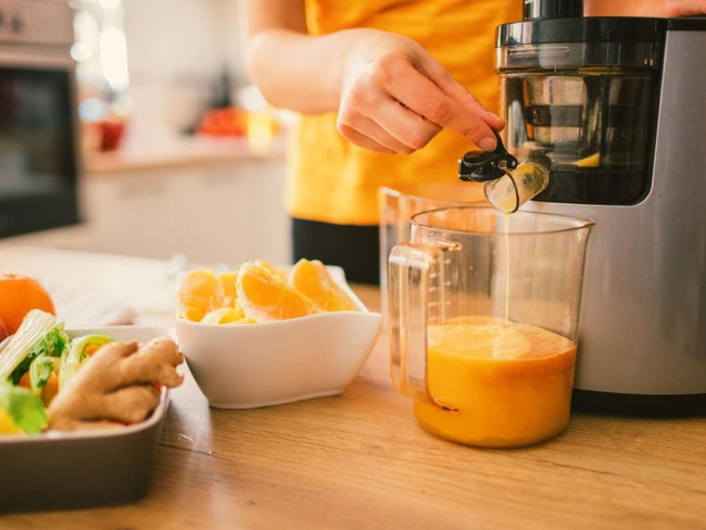 Uống 4 cốc nước này ngay sau khi thức dậy vào buổi sáng chẳng khác nào đang “bức tử” thận - Ảnh 3.