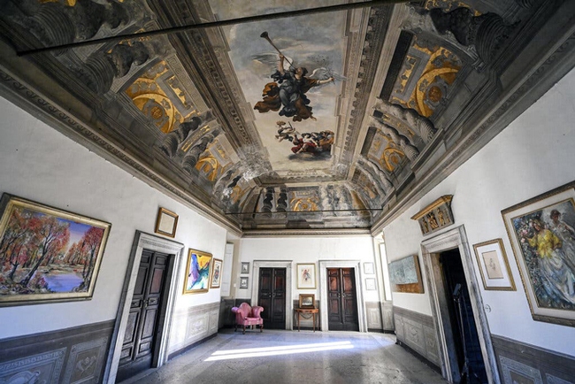 Cuộc đời "hồng nhan bạc phận" của Công nương Hoàng gia Italy: Bị con chồng kết tội mưu sát, về già vẫn phải làm 1 việc tưởng chỉ có trên phim - Ảnh 7.