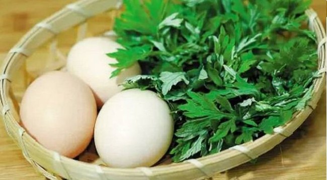 Trong kỳ kinh nguyệt, phụ nữ ăn một quả trứng luộc với thứ này mỗi ngày, giúp giảm cân, điều hòa kinh nguyệt, ngừa ung thư - Ảnh 1.