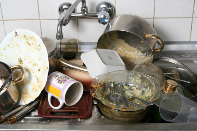 Bệnh tật và tế bào ung thư đều "trú ngụ" trong 1 vật vô cùng quen thuộc trong bếp, tưởng vô hại nhưng lại bẩn không kém gì bồn cầu - Ảnh 1.