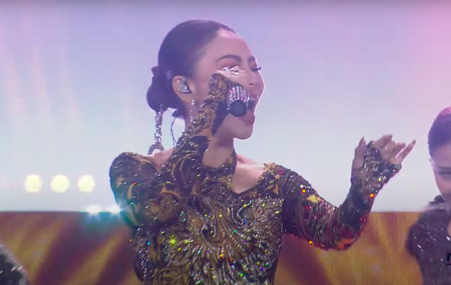 Thu Minh - Hoàng Thùy Linh hát hết mình trong Chung kết Hoa hậu các Dân tộc Việt Nam - Ảnh 1.