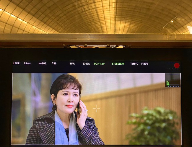 Thương ngày nắng về: Sự thật phía sau cảnh NSND Minh Hòa đi nước ngoài - Ảnh 1.