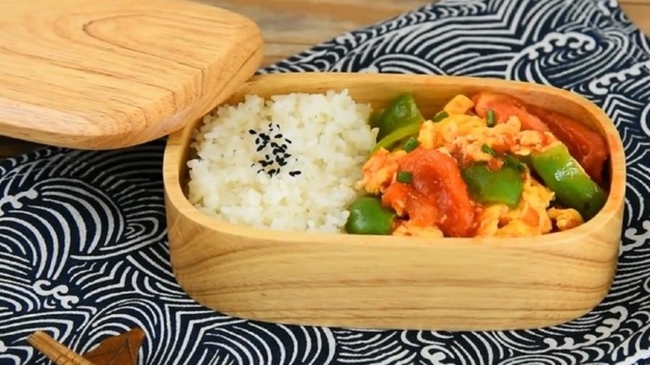 Khi làm món trứng bác cà chua, thêm bước này để trứng thơm và cà chua ngọt hơn - Ảnh 10.