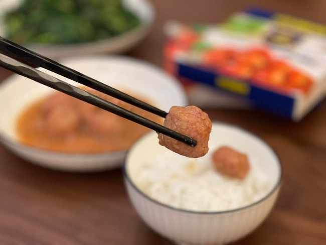 Review thịt viên ăn liền: Cực tiện lợi nhưng hương vị có thực sự đáng giá? - Ảnh 4. Review thịt viên ăn liền: Cực tiện lợi nhưng hương vị có thực sự đáng giá? - Ảnh 4.