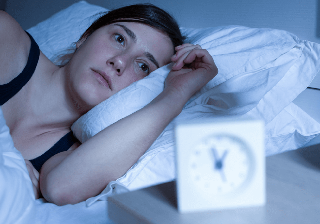 Thời gian chìm vào giấc ngủ quá nhanh hoặc quá lâu phản ánh điều gì về sức khỏe của bạn? - Ảnh 3.
