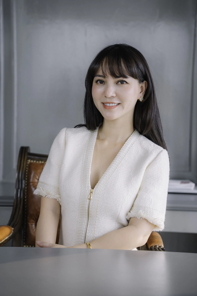 Hội em chị em rần rần buổi livestream của Hannah Olala vì quá trời deal chăm sóc sắc đẹp, thời trang, gia dụng xịn sò! - Ảnh 1.