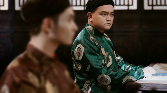 "Phượng Khấu" - Phim cung đấu đầu tiên của Việt Nam: Lộ cảnh phi tần tát nhau, Hồng Đào bị đánh vào mặt - Ảnh 15.