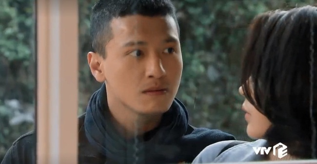 Huỳnh Anh ghen nổ mắt khi thấy "crush" đi mua que thử thai trong phim của đạo diễn "Về nhà đi con" - Ảnh 3.