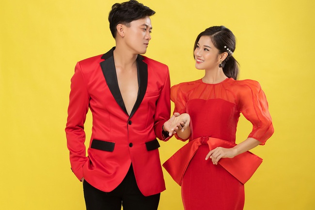 Hoàng Yến Chibi đẹp lộng lẫy đón Valentine cùng Quách Ngọc Tuyên, khác xa hình ảnh "cô xe ôm" trong phim - Ảnh 2.