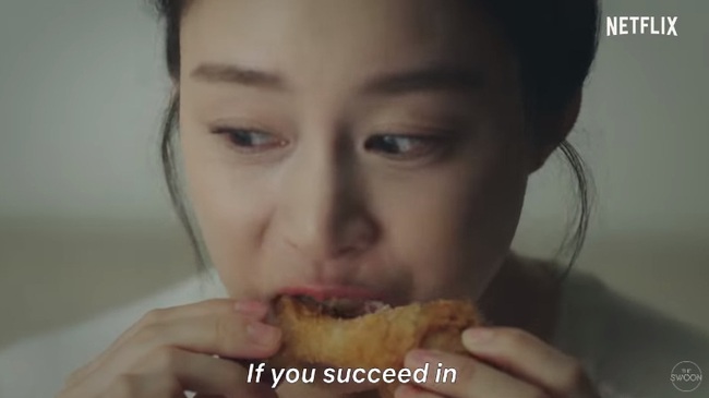 Kim Tae Hee làm ma nữ tấu hài trong phim thế sóng "Crash Landing On You": Để lộ bọng mắt to, da chảy xệ  - Ảnh 4.