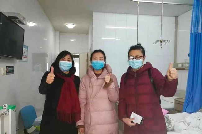 "Sức khỏe thực sự vô giá" - câu chuyện về nữ bác sĩ chiến thắng virus corona, cứu được người thân chỉ nhờ biện pháp đơn giản - Ảnh 1.