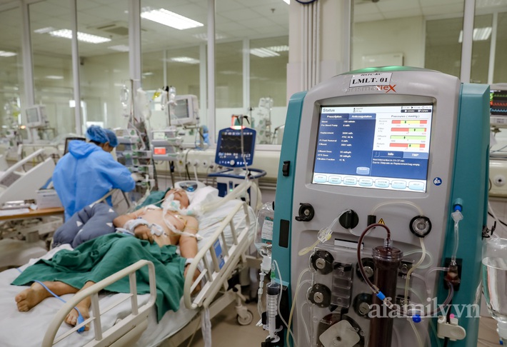 Các bệnh viện điều trị F0 đang ra sao khi gần nửa tháng qua, Hà Nội liên tiếp dẫn đầu cả nước về số ca mắc mới trong ngày - Ảnh 3.