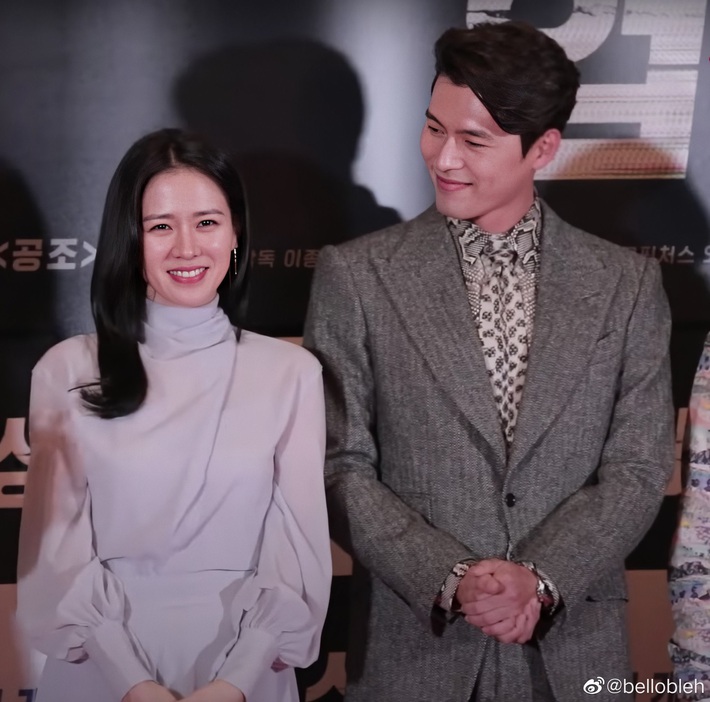 Giống như ông xã Kim Tae Hee, Hyun Bin cũng có những thói quen vô thức đúng chuẩn 