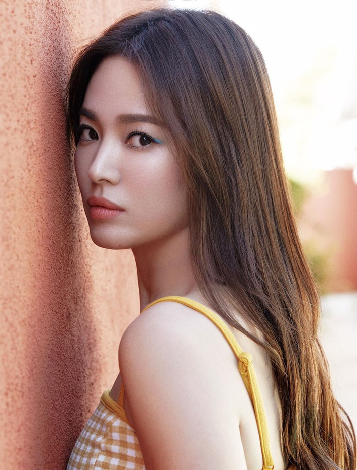 Song Hye Kyo hé lộ cuộc sống hàng ngày bên nhân vật đặc biệt, bất chấp việc bị 