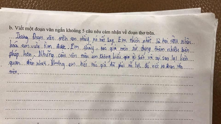 Xuất hiện đoạn văn nêu cảm nghĩ khiến các nhà phê bình khóc thét: Khen chê loạn xà ngầu, tác giả đang giận tím mặt thì đọc câu chốt 