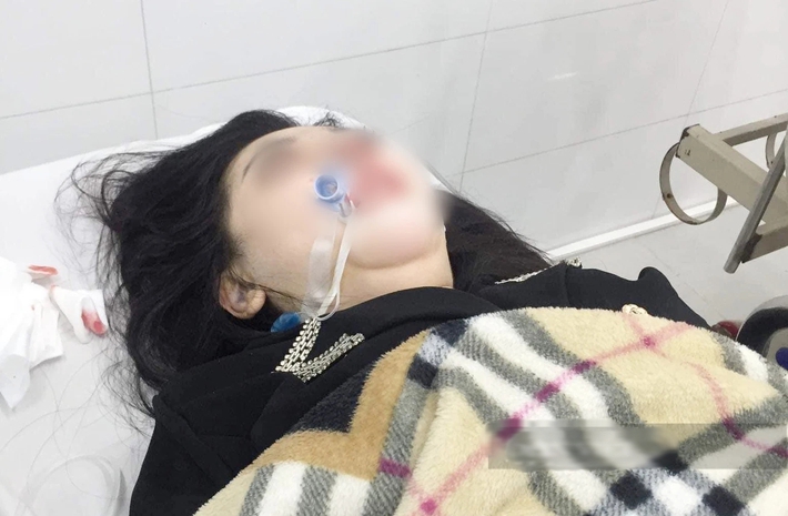 Mẹ đơn thân 22 tuổi tử vong vì nâng mũi ở Hà Nội: Công an vào cuộc, người cho mượn địa điểm làm thẩm mỹ có liên đới thế nào? - Ảnh 1.