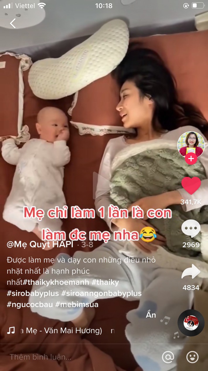 Mẹ chỉ làm một lần duy nhất là con làm được - Bà mẹ tập vận động cho con từ lúc nhỏ bằng cách này khiến ai cũng thích thú - Ảnh 4.