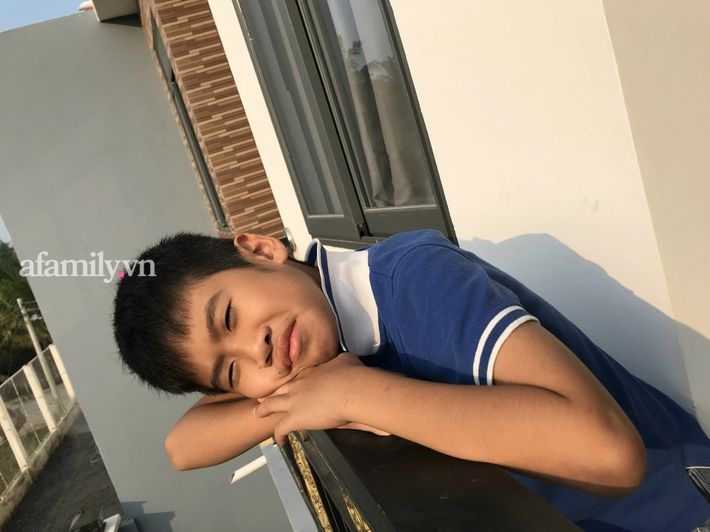 Con trai 10 tuổi hỏi 