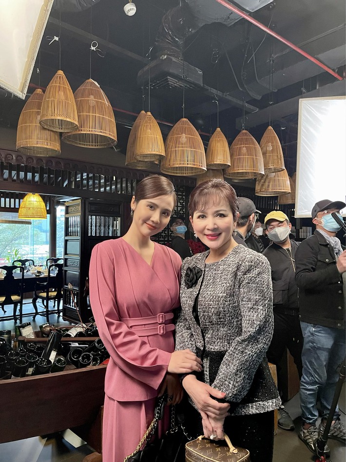 Thương ngày nắng về: Nữ chính Phan Minh Huyền hé lộ phần 2 đầy nước mắt, nói điều xúc động về NSND Minh Hòa - Ảnh 9.