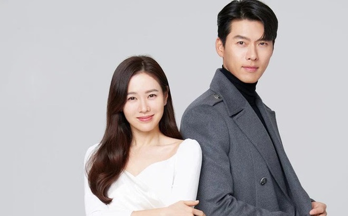 Hyun Bin - Son Ye Jin lần đầu xuất hiện trên bìa tạp chí với tư cách vợ chồng son, một điều đặc biệt được hé lộ - Ảnh 8.