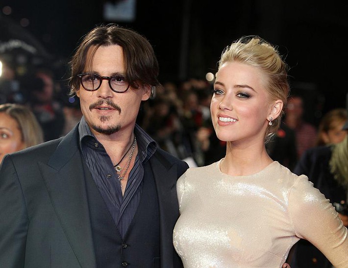 Tóm tắt tình sử Johnny Depp và Amber Heard: Từ cặp đôi vàng Hollywood đến kiện cáo banh chành chấn động làng giải trí - Ảnh 1.